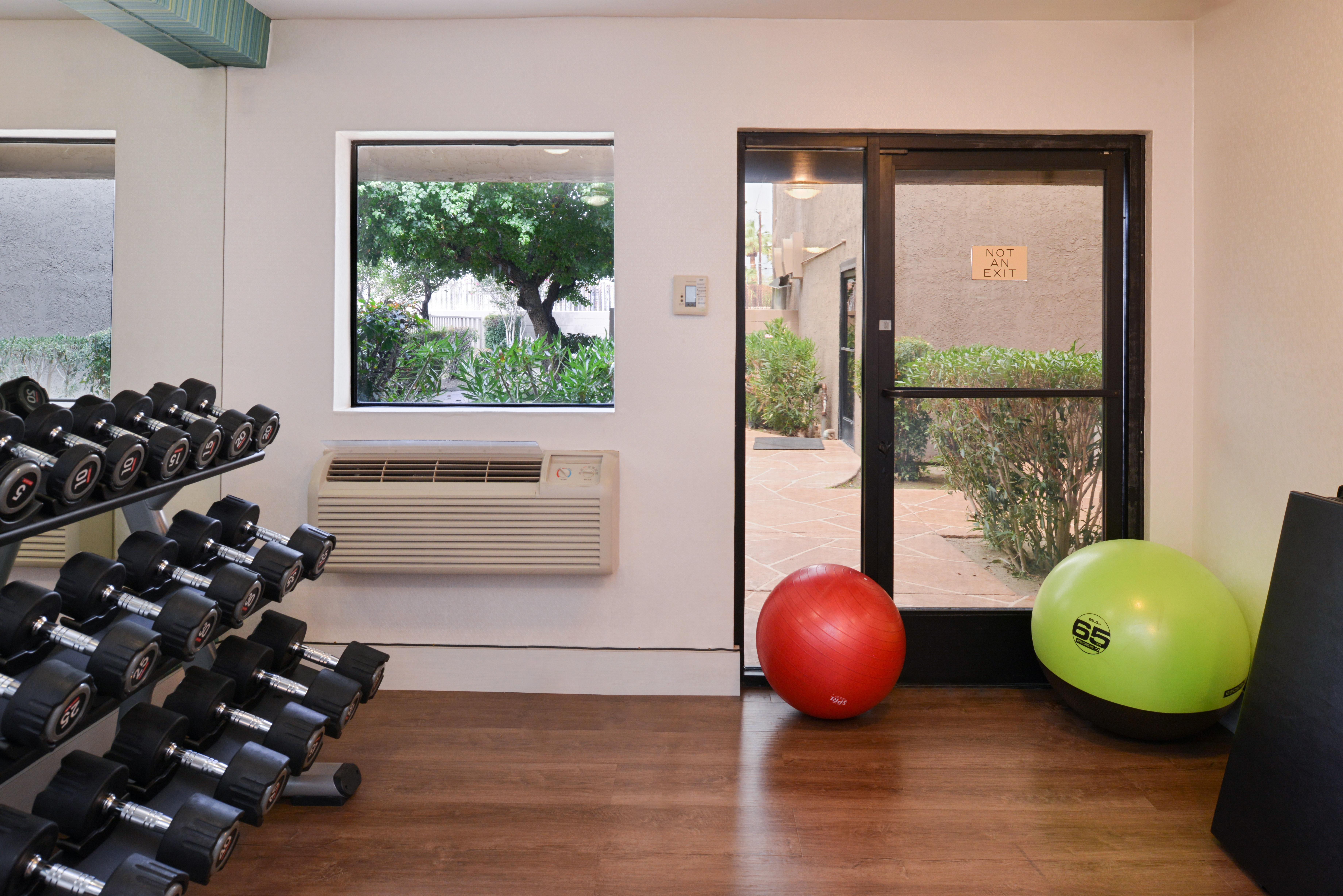 Holiday Inn Express Palm Desert By Ihg Экстерьер фото